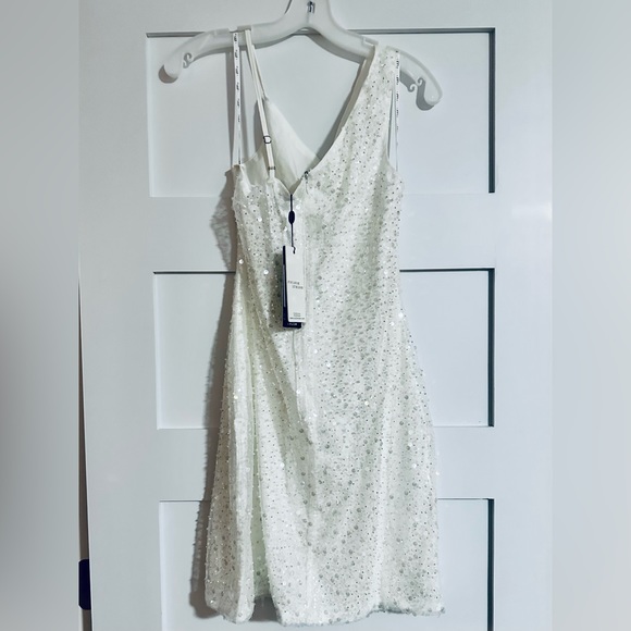 Club L Sparkly Night WHITE SEQUIN COWL NECK MINI DRESS US Size 8 - Picture 7 of 7
